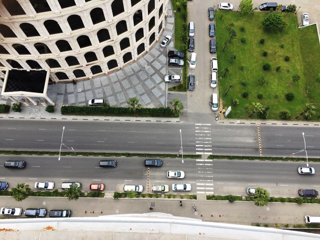 Sea Towers 2 Room Apartment Batumi Exterior foto